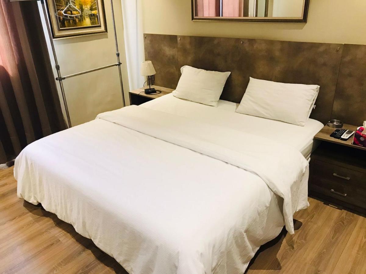 Hamsun Shahrah-E-Faisal Hotel Karachi Buitenkant foto